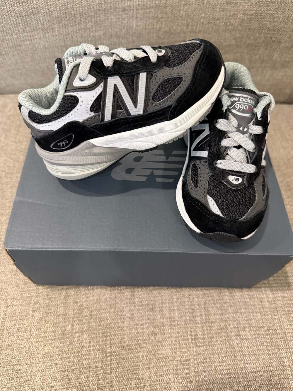 New Balance 990v6 Toddler Shoes Size 5c